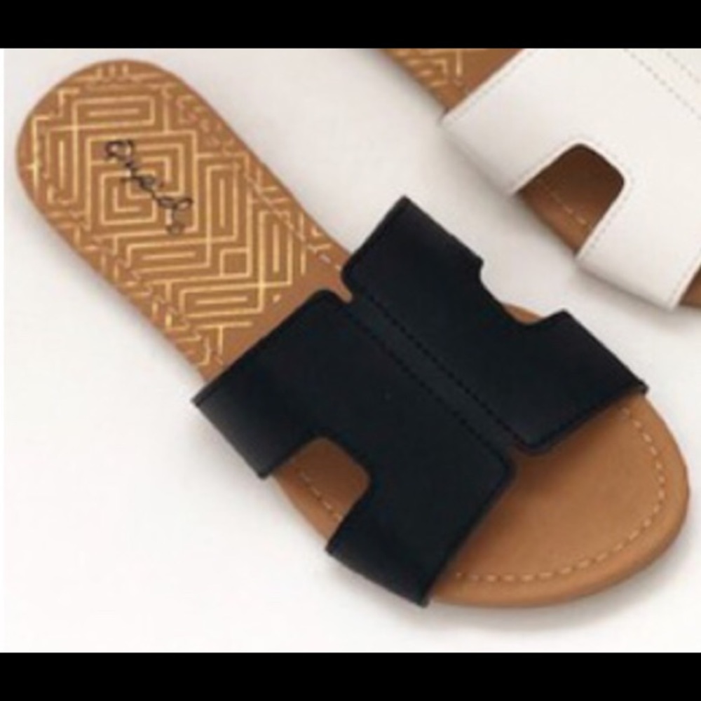 NWB Qupid Black Slide Sandals 5.5-10